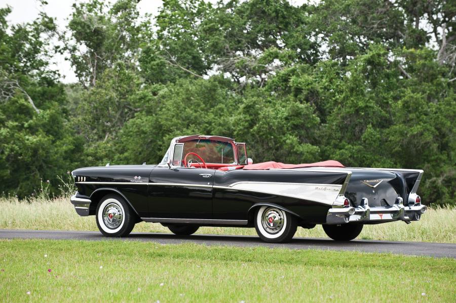  Chevrolet Bel Air Convertible 1957 года  (фото 19 из 40)